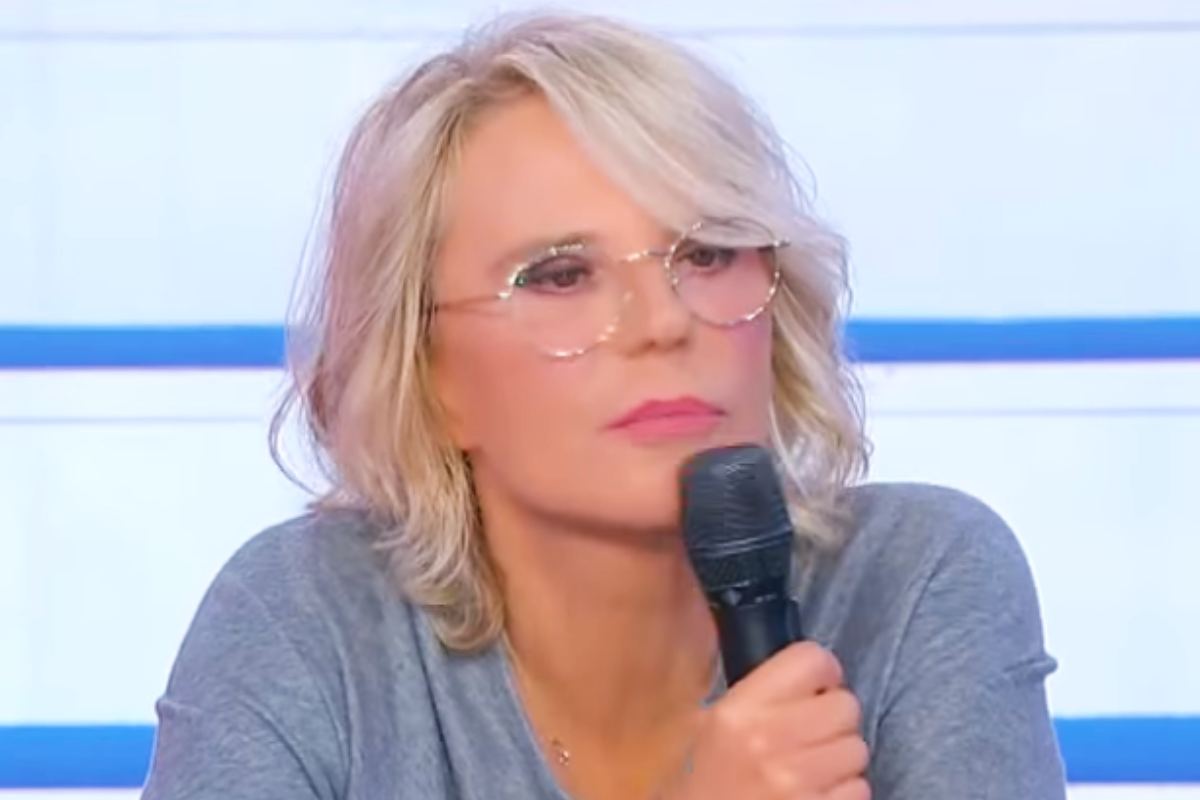 Maria De Filippi: costo look